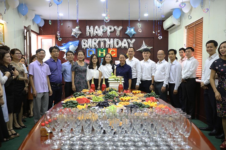 Ấm áp tiệc mừng sinh nhật Chủ tịch Lê Minh Đức